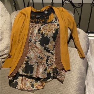 Cute tank top and cardigan outfit